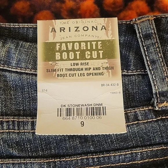 NWT Juniors Arizona Boot Cut Jeans - Picture 6 of 8